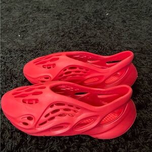 red foam slides